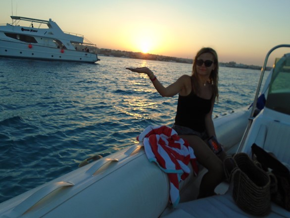 enjoy sunset trip with Bullet Speedboats